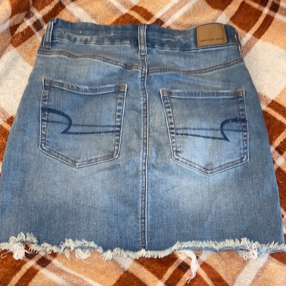 American Eagle skirt - Picture 2 of 2